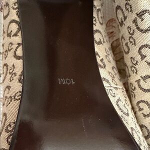 Vintage guess heels